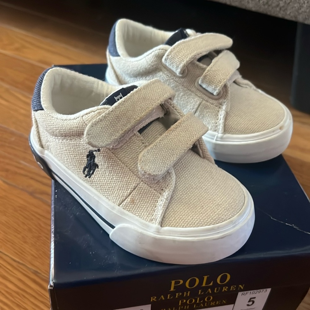 Velcro polo sneakers